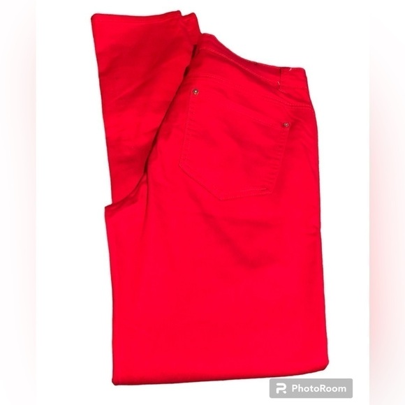 🚨NWOT🚨 Red Jeggings! Stretchy cotton with zipper and button.  13/14 - Picture 3 of 6